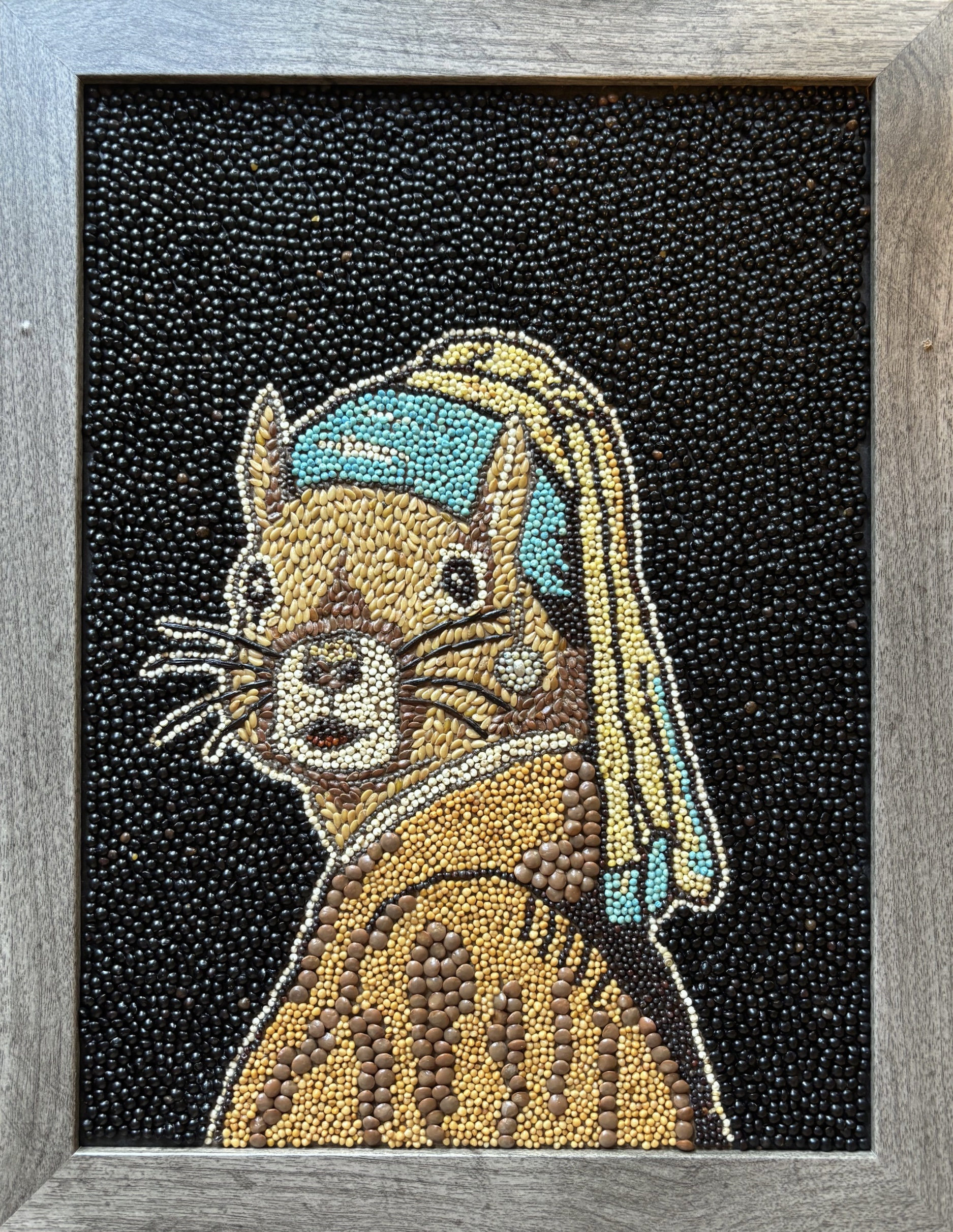 [Mary Doyle Squirrel with Pearl Earring image]